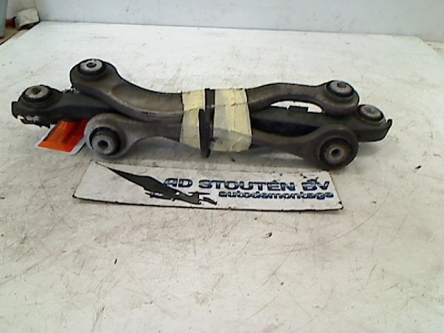 Draagarm Set Mercedes-Benz S (W221) (2005-10/2013-12), Gebruikt, Mercedes-Benz AG, Mercedes-Benz, Mercedesstraße 120, Stuttgart 70372, , Duitsland