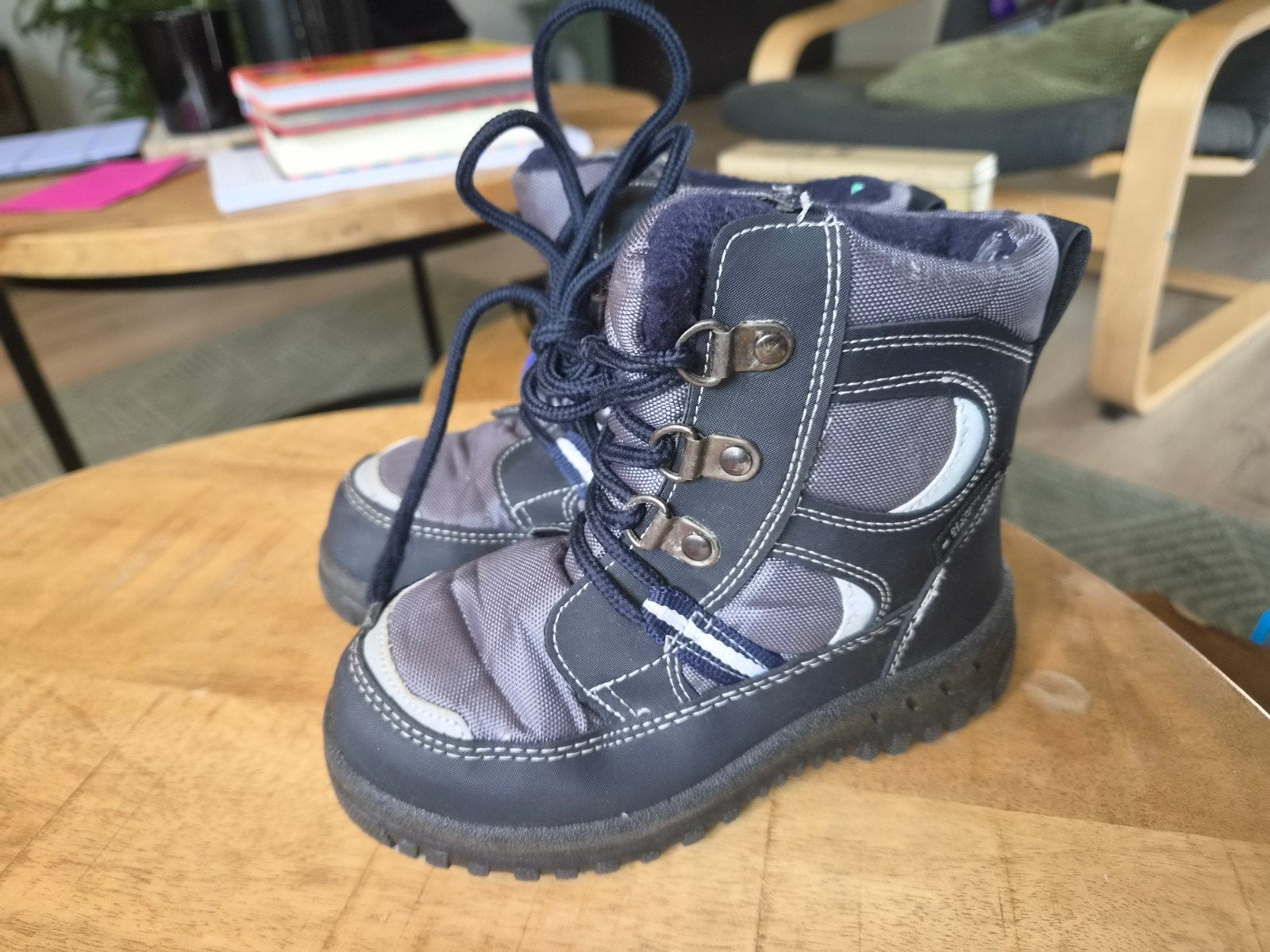 Unisex snowboots maat 28, Jongen of Meisje, Ophalen of Verzenden, Laarzen, Zo goed als nieuw