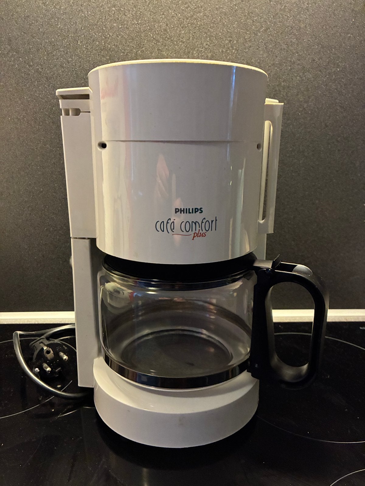 Philips Koffiezetapparaat filterkoffie gebruikt, Gebruikt, 10 kopjes of meer, Koffiemachine, Gemalen koffie