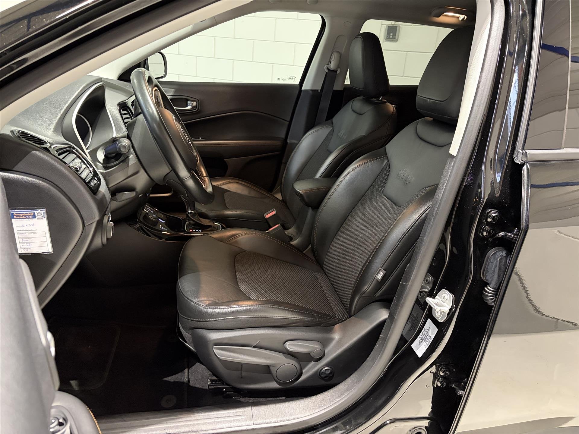 Jeep Compass 1.4 MultiAir 170pk 4x4 AUT, ACC, Camera, Carpla, Dealer onderhouden, 450 kg, Gebruikt, 4 cilinders