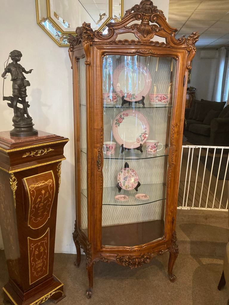 Prachtige antieke barokkast gebogen 1m85 hoog, Antiek en Kunst, Antiek | Meubels | Kasten, Ophalen