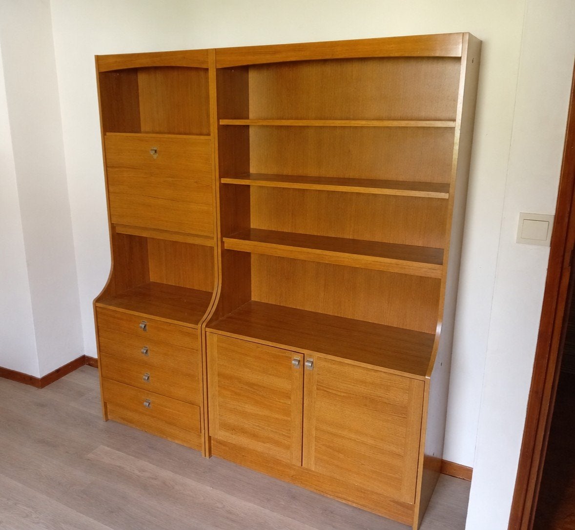 Deens design vintage wandkast retro Scandinavisch teak, Ophalen, Zo goed als nieuw, Retro Scandinavisch