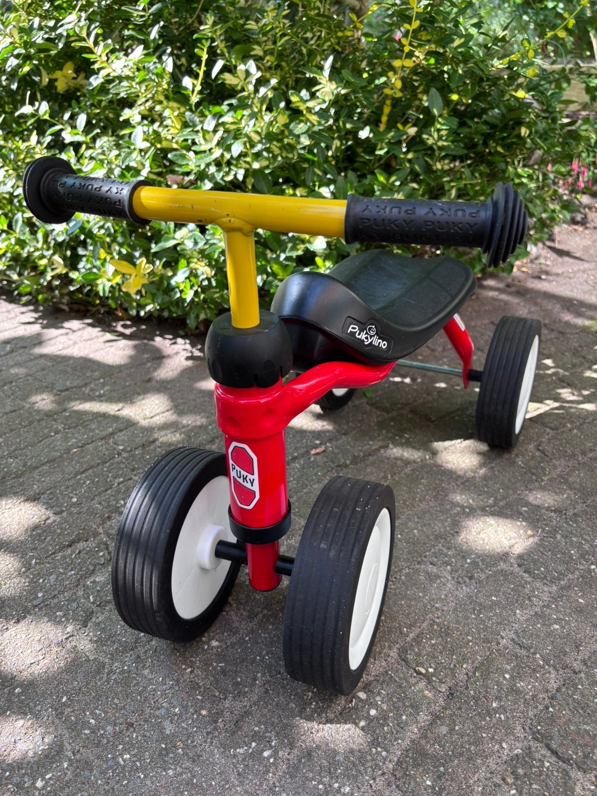 Puky Pukylino Rood – In goede staat (Nieuw gekocht in 2023), Ophalen, Minder dan 16 inch