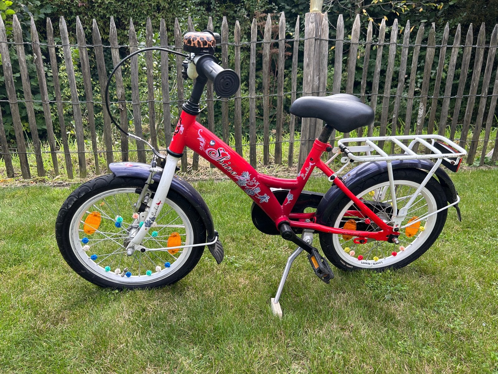 Leuke rode 16 inch kinderfiets met bagagedrager, Ophalen, Gebruikt, Velgrem, 16 tot 20 inch
