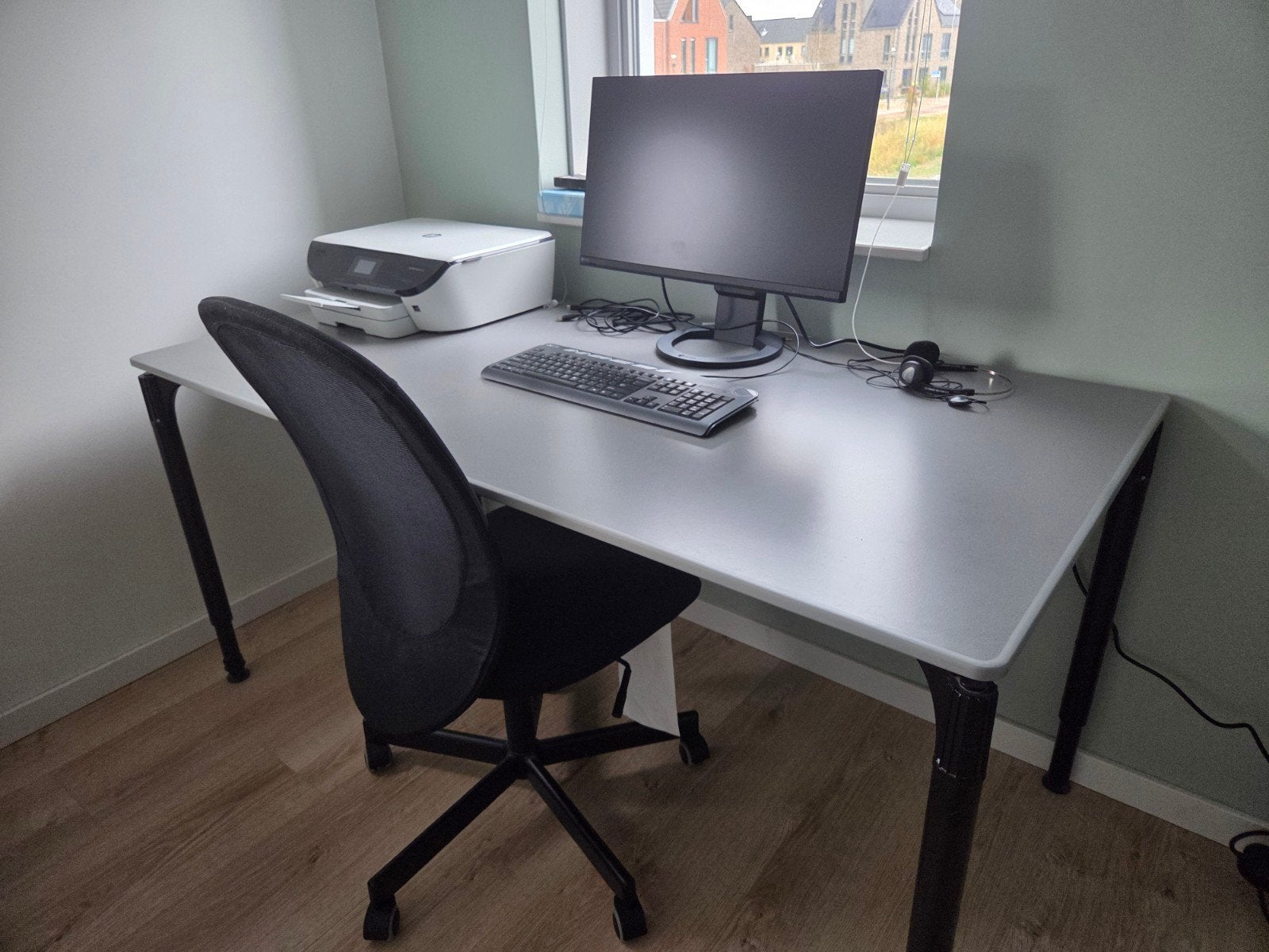 Bureau 160x80 cm, grijs, stalen poten, Ophalen, Overige typen, Gebruikt, Metaal