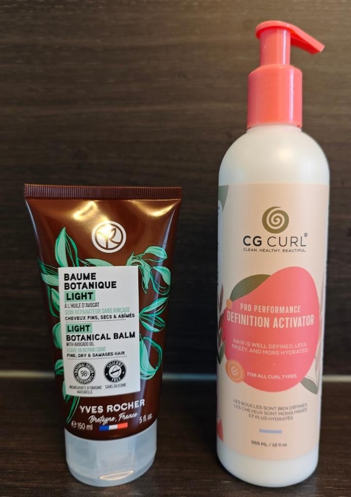 Flessen/ tubes CG Curl proof haarstyling p/st. vanaf, Ophalen of Verzenden, Nieuw, Haarverzorger of -hersteller