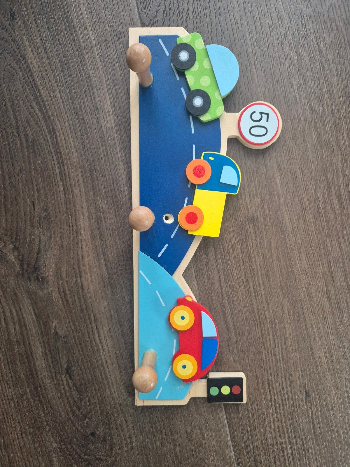 Houten kinderkapstok met auto's, Ophalen, Zo goed als nieuw, Minder dan 100 cm, Kinderkapstok