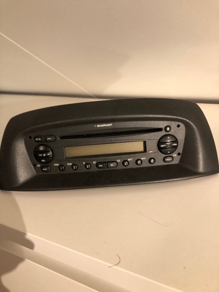 Fiat Punto Auto radio, Auto diversen, Ophalen of Verzenden