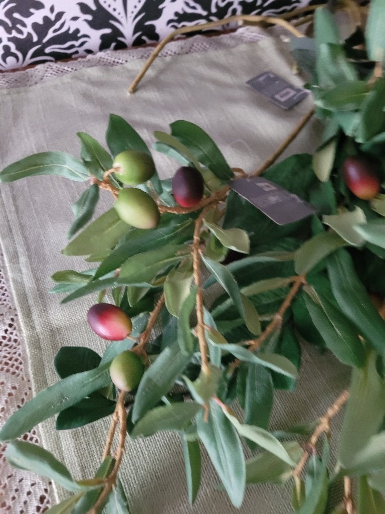 Nieuwe 80 cm lange kunst olijftakken p/st 8.95, Heikant 21 Kaatsheuvel, Belle Vieille Brocante, Nieuw, Ophalen of Verzenden