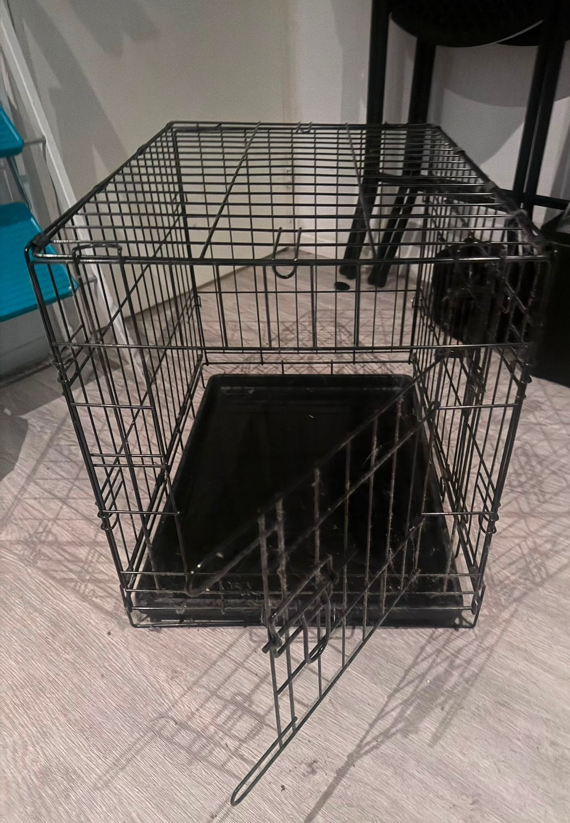 Inklapbare draagbare bench van metaal, Dieren en Toebehoren, Hondenhokken, Ophalen, Zo goed als nieuw, Minder dan 75 cm, Minder dan 65 cm