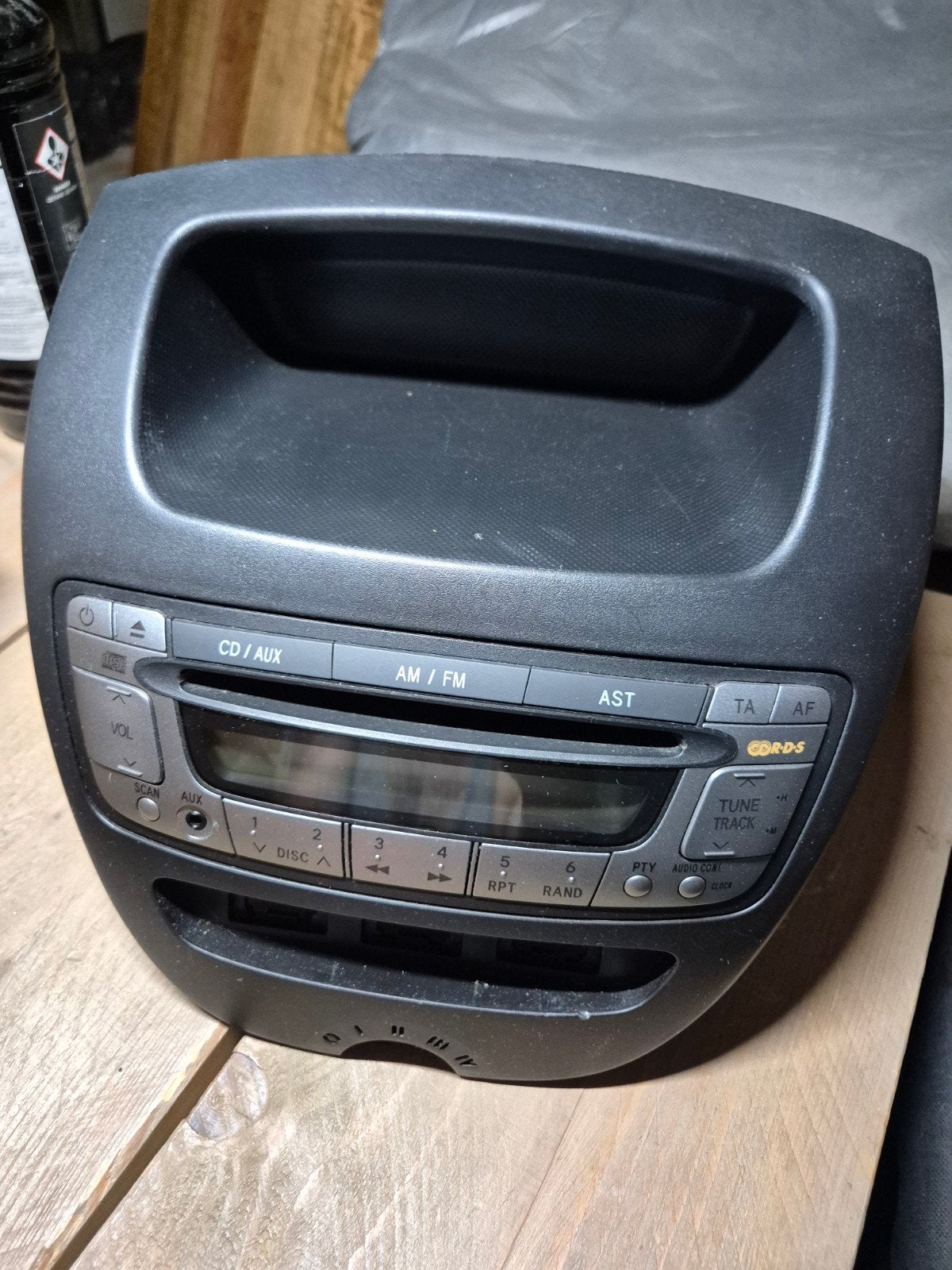 Originele Toyota aygo Peugeot 107 Citroën c1 auto radio, Ophalen of Verzenden, Zo goed als nieuw