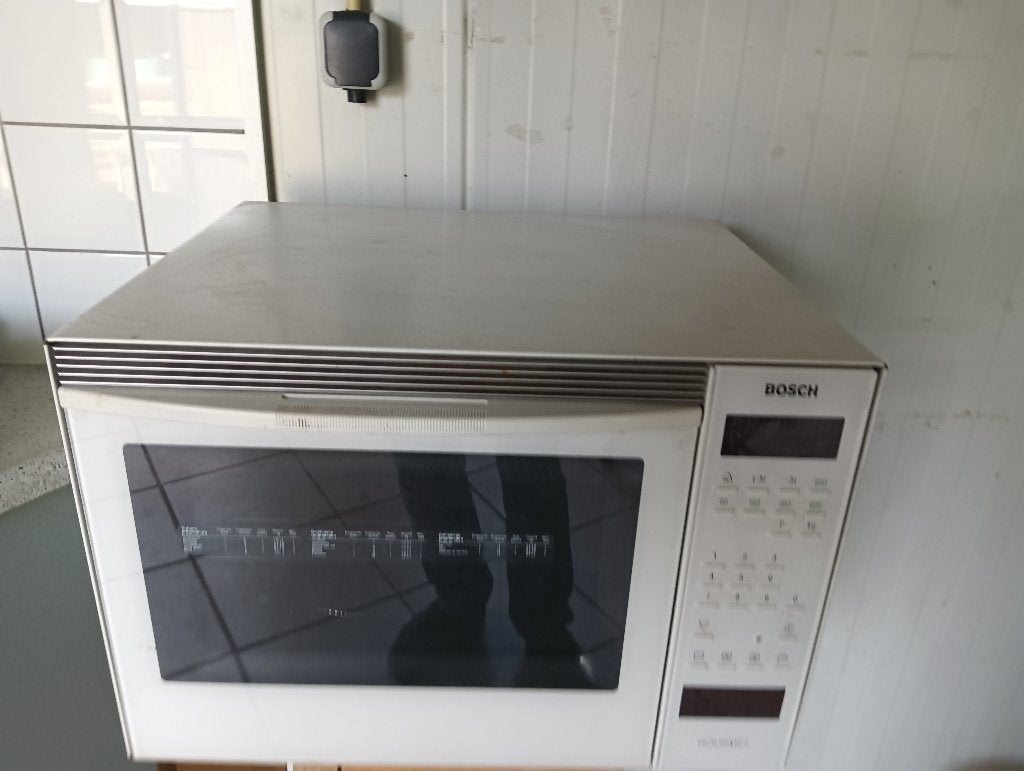 Bosch Combi magnetron, Witgoed en Apparatuur, Ophalen, Minder dan 45 cm, Gebruikt, Minder dan 45 cm