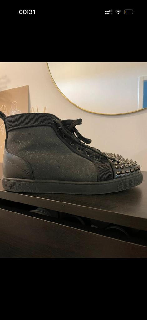 Christian Louboutin 38, Zwart, Ophalen of Verzenden, Sneakers of Gympen, Zo goed als nieuw