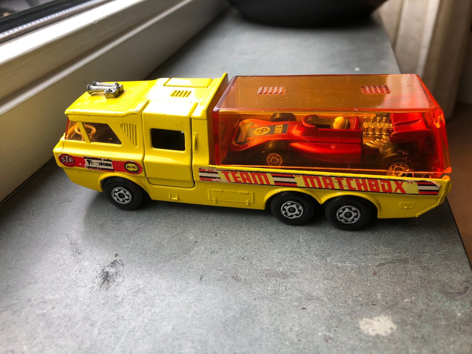 Matchbox K-7 Racing Car Transporter 1972 + No. 24 raceauto, Ophalen of Verzenden, Gebruikt, Auto