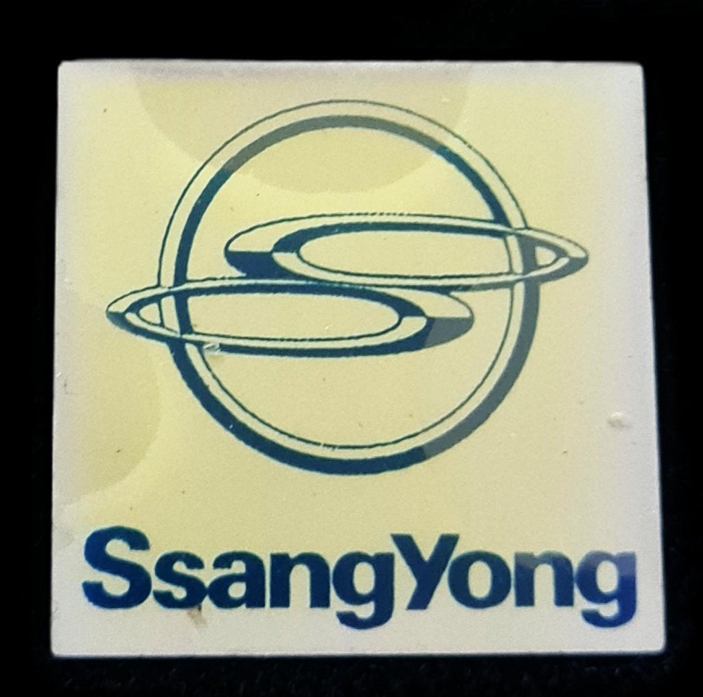 SsangYong pin- vierkant, Verzenden, Nieuw, Transport, Speldje of Pin
