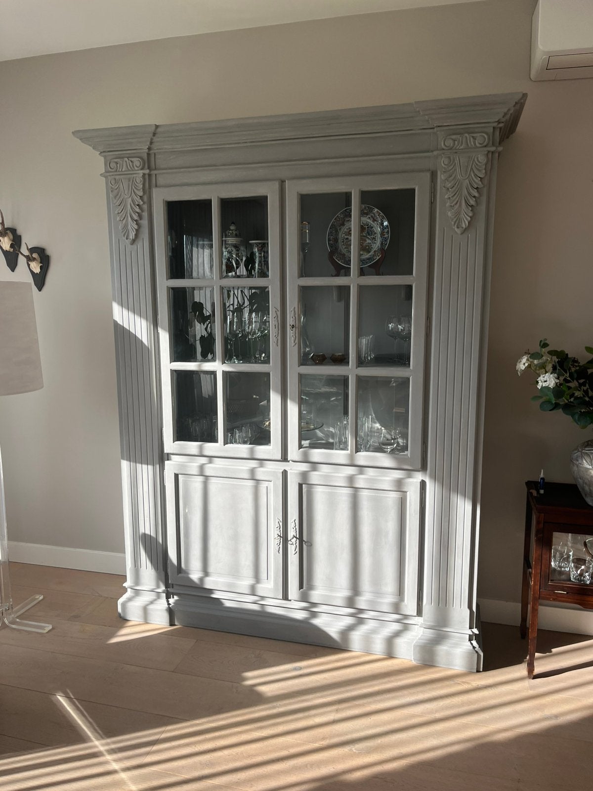 Sevieskast  teak hout