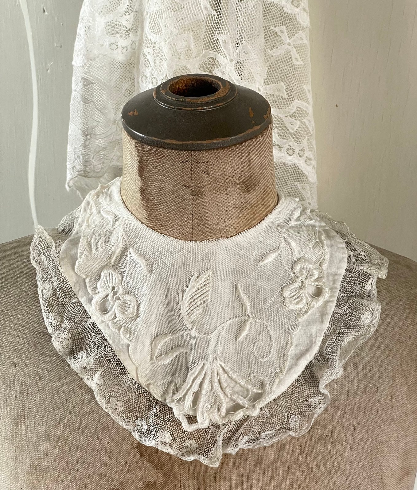 Brocante oud wit kraagje, Ophalen of Verzenden