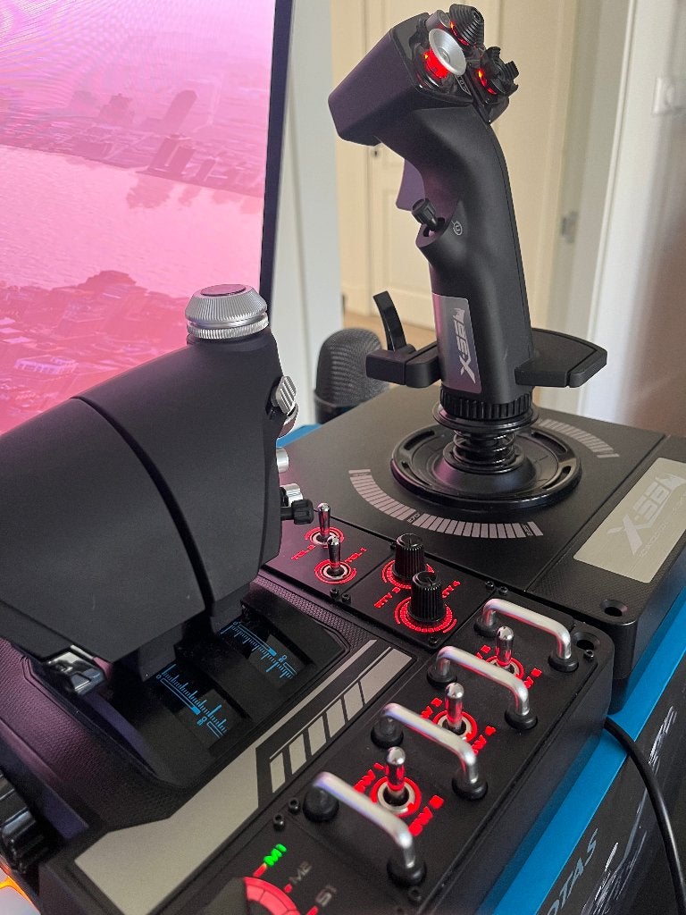 Logitech G X56 Space Flight H.O.T.A.S. Joystick & Throttle, Spelcomputers en Games, Logitech, Ophalen, Zo goed als nieuw, PC
