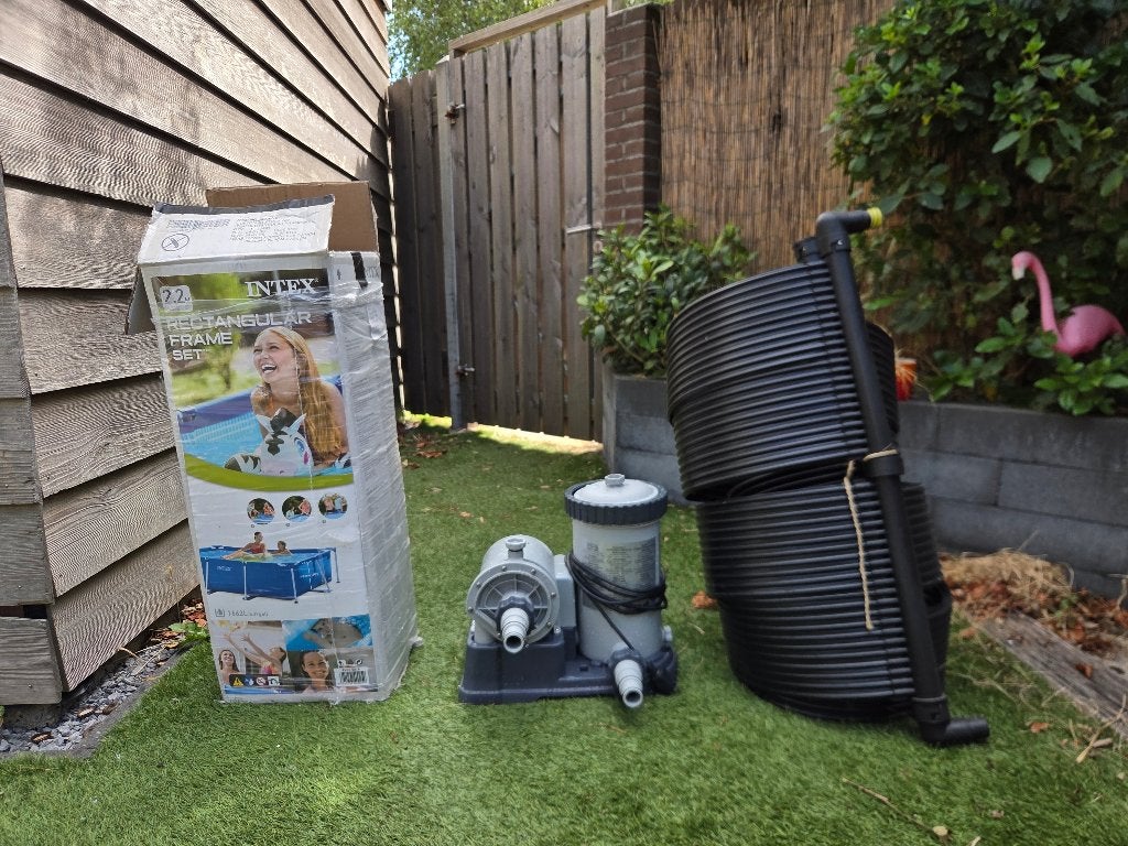 Intex zwembad + pomp + zonnecollector, Ophalen, Gebruikt, Minder dan 80 cm, Minder dan 200 cm