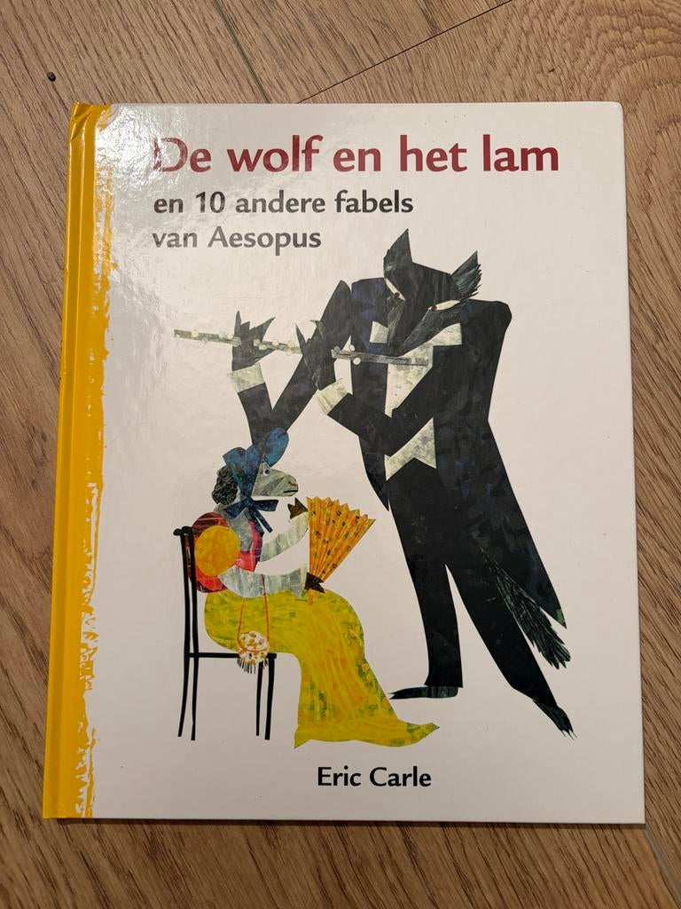 De wolf en het lam - 10 fabels van Aesopus door Eric Carle, Boeken, Ophalen of Verzenden, Zo goed als nieuw