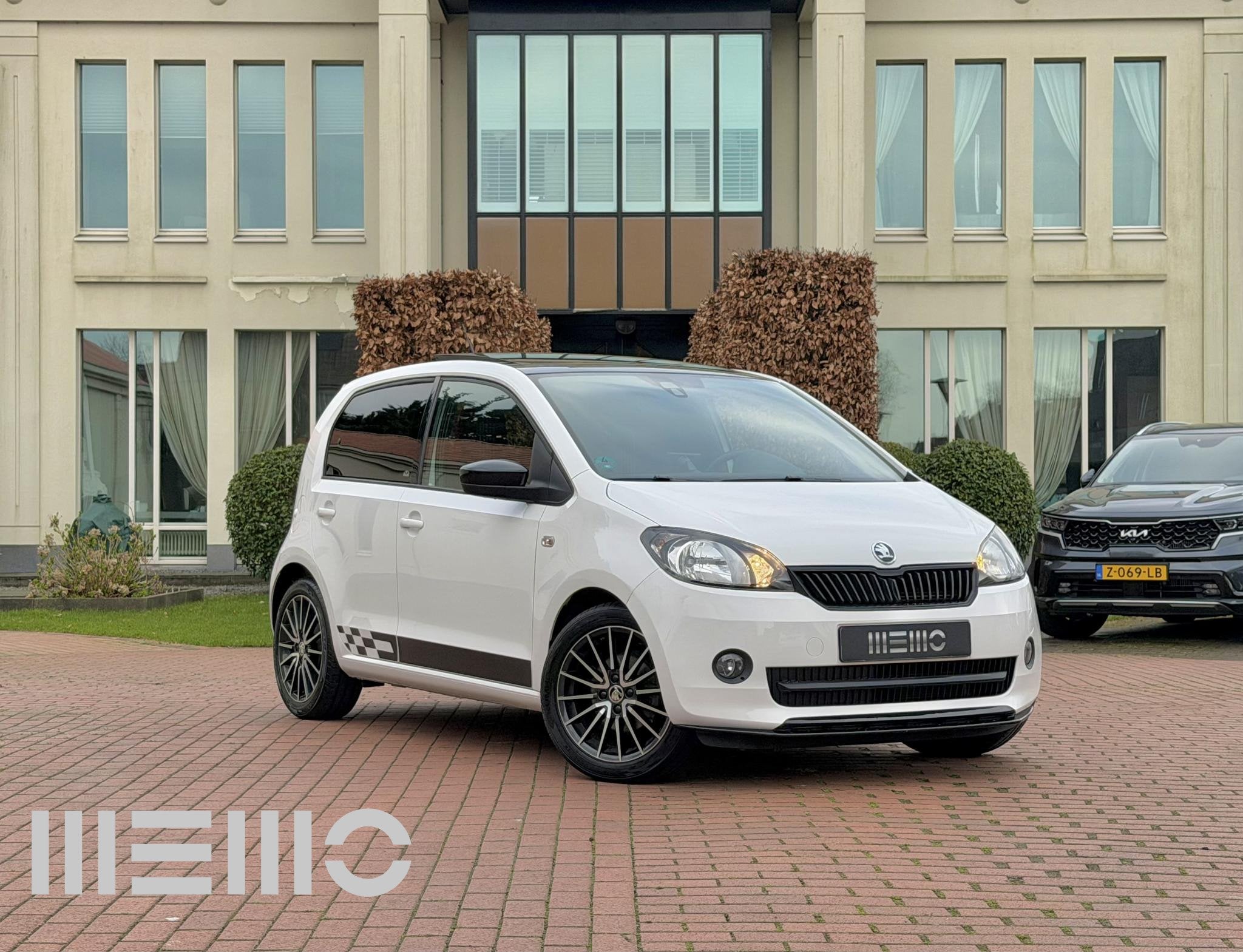 Skoda Citigo 1.0 Greentech Monte Carlo - Panoramadak - Stoel, Voorwielaandrijving, Euro 5, Stof, Gebruikt
