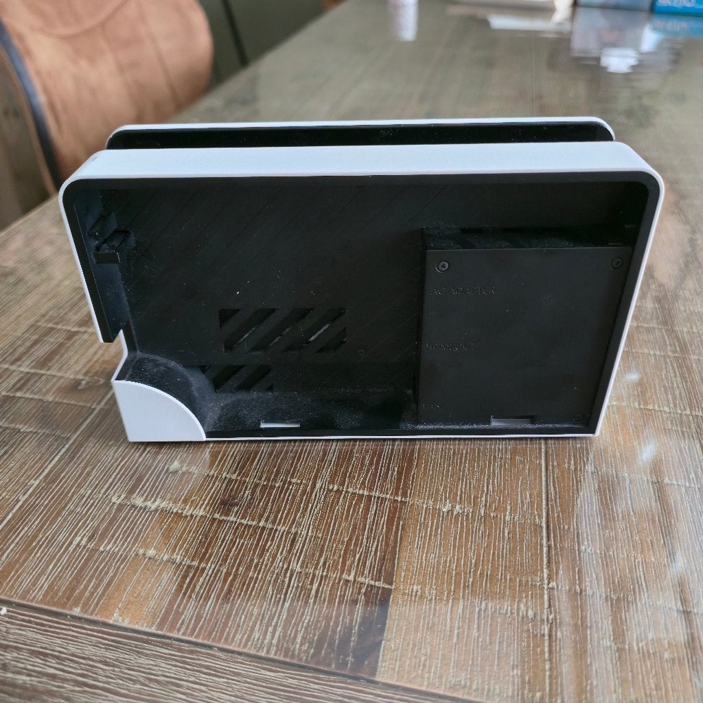 Foto 7 van Nintendo Switch OLED (wit) met veel accessoires