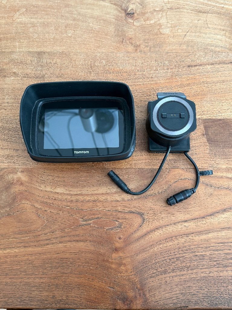TomTom Rider 550 met adapter voor BMW R1300GS, Motoren, Accessoires | Navigatiesystemen, Ophalen of Verzenden, Gebruikt