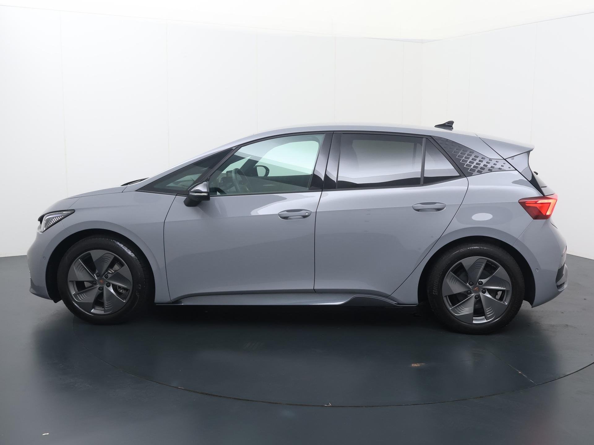 CUPRA Born Impulse 62 kWh | 204 PK | SoH 93% | Adaptive Crui, Auto's, 12 maanden, Gebruikt, Zwart, 375 min