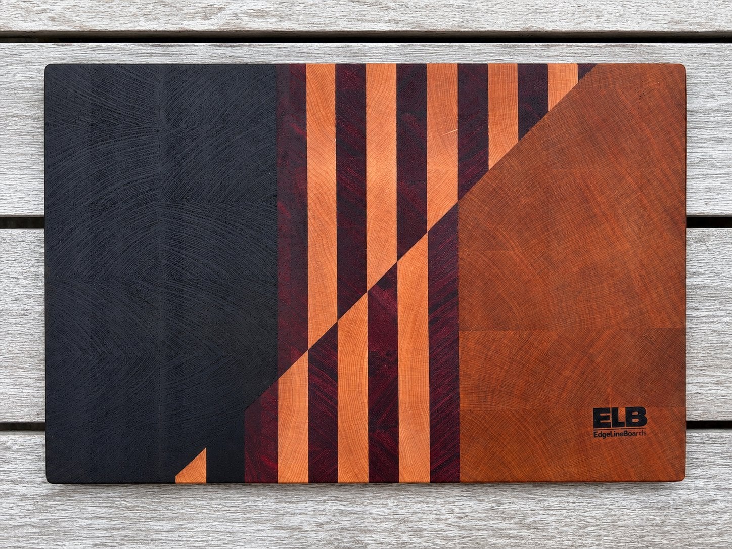 Luxe End Grain Snijplank – Wengé • Kers • Esdoorn • Padouk, Snij-/serveerplank, Ophalen of Verzenden, Nieuw, Hout