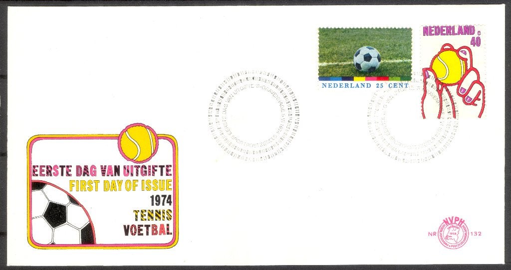 E132 - WK voetbal 1974 / tennis, Postzegels en Munten, Postzegels | Eerstedagenveloppen, Verzenden, Beschreven, Nederland