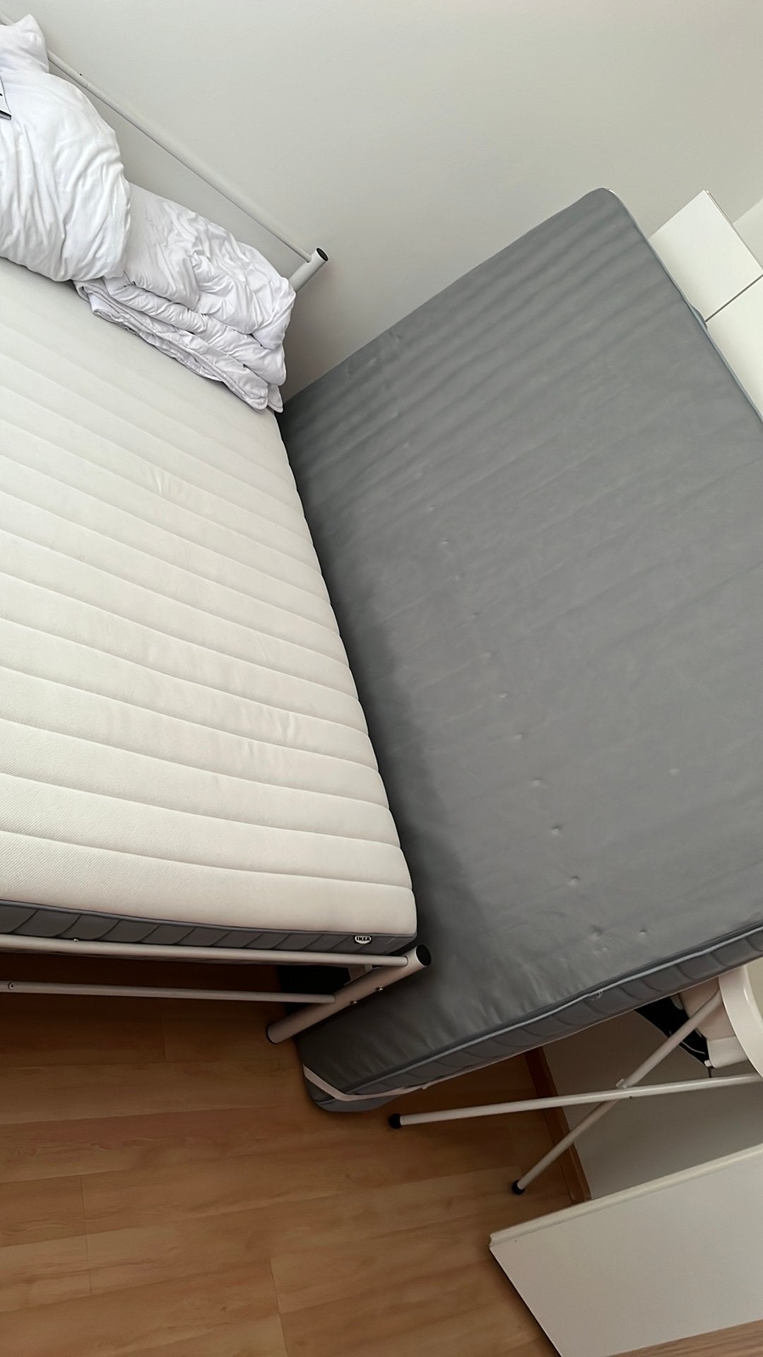 Ikea Valevag Clean bed + frame legs, Ophalen, Wit, Tweepersoons, Zo goed als nieuw