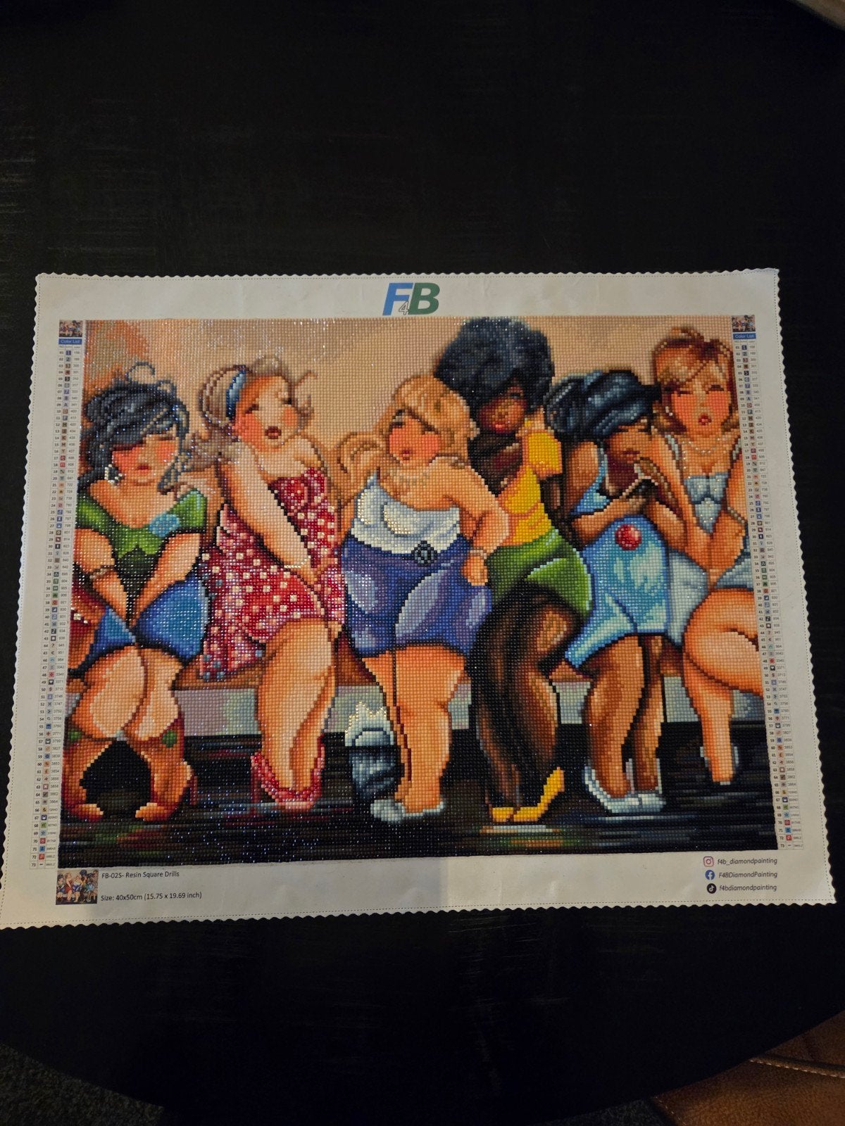 Gratis diamond painting 'Dikke dames', Ophalen