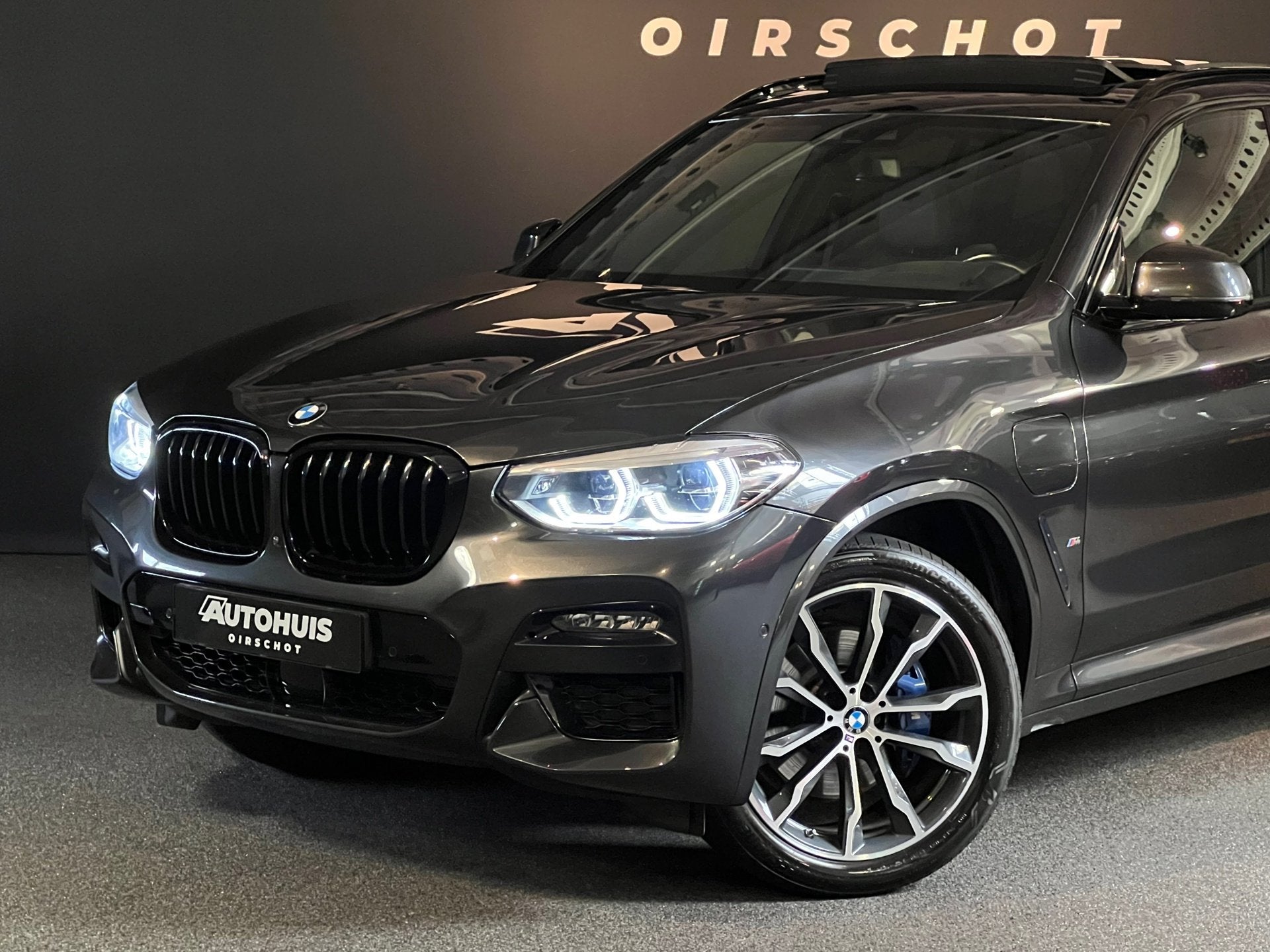 BMW X3 XDrive30e High Executive/M Pakket/ Pano/ Keyless/ ACC, 1998 cc, Gebruikt, 4 cilinders, 2000 kg