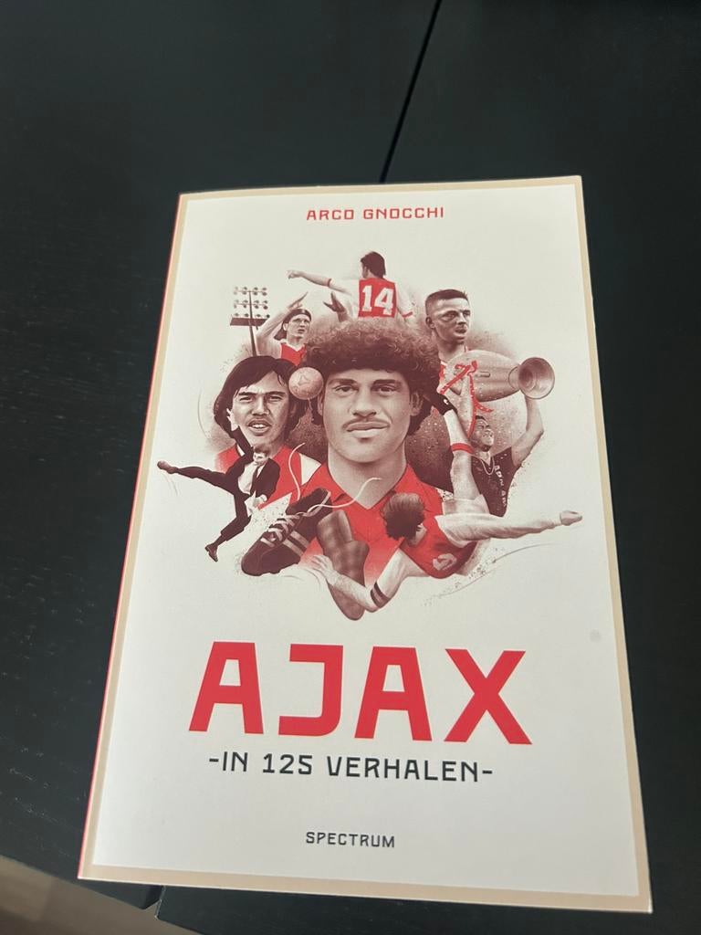 Arco Gnocchi - Ajax in 125 verhalen, Boeken, Arco Gnocchi, Ophalen of Verzenden, Zo goed als nieuw, Sport