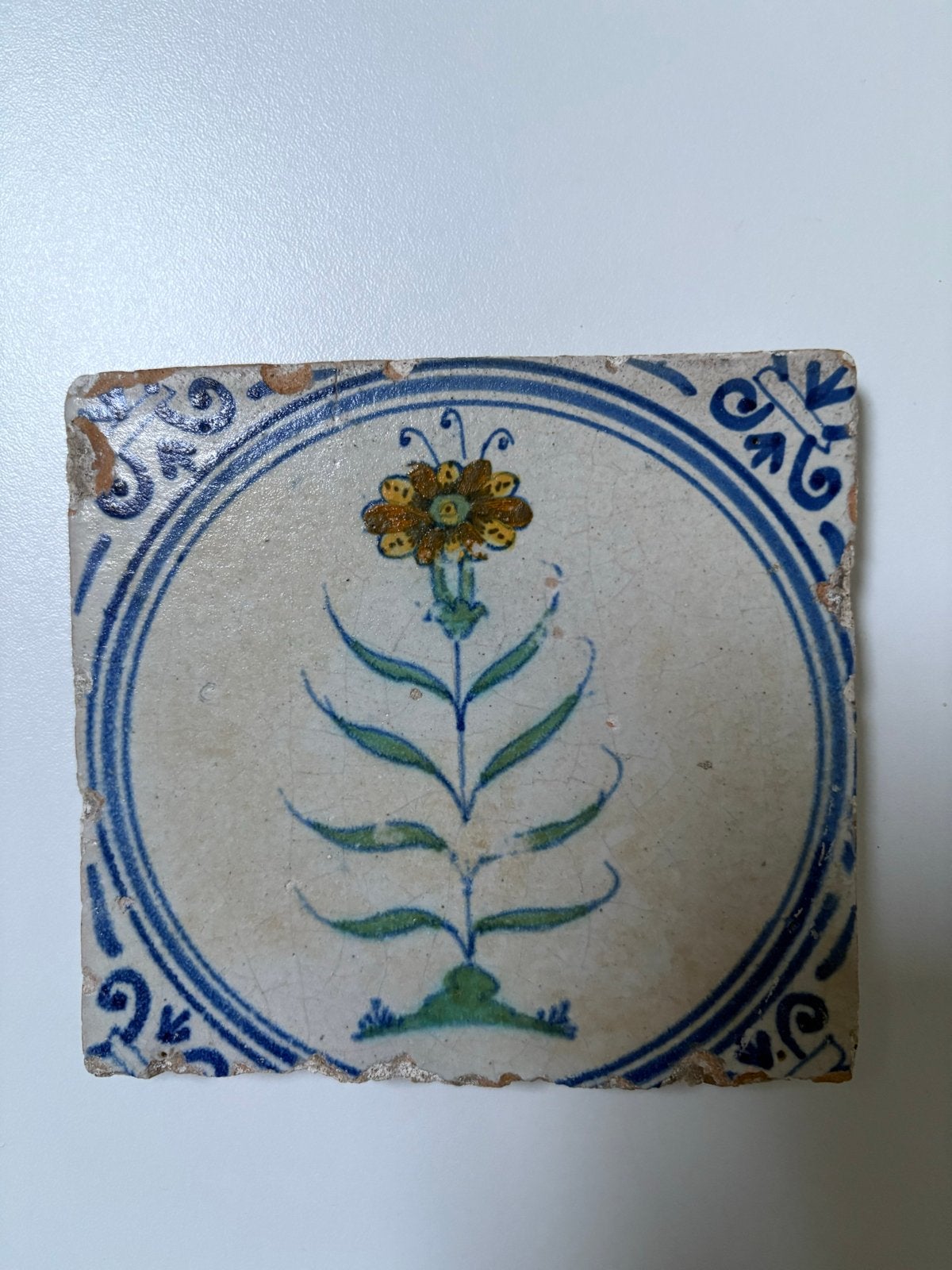 17e-eeuwse polychrome bloemtegel, Ophalen of Verzenden