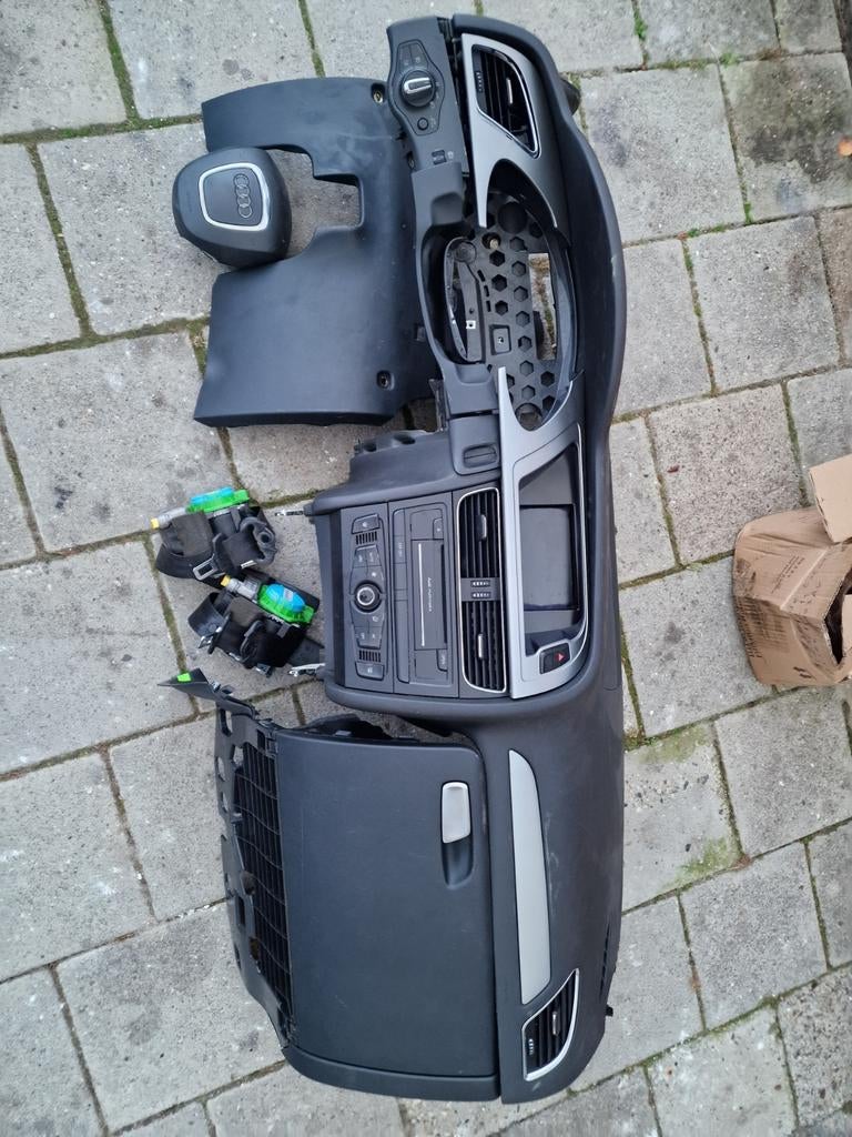 Airbagset Audi A4 B8 - Dashboard, Airbags, Gordels, Ophalen of Verzenden, Gebruikt, Audi