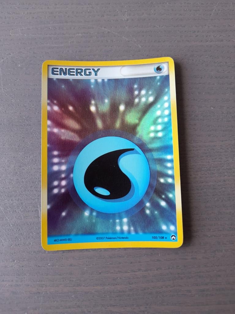 2007 power keepers 105/108 water energy holo, Ophalen of Verzenden, Gebruikt, Losse kaart, Foil