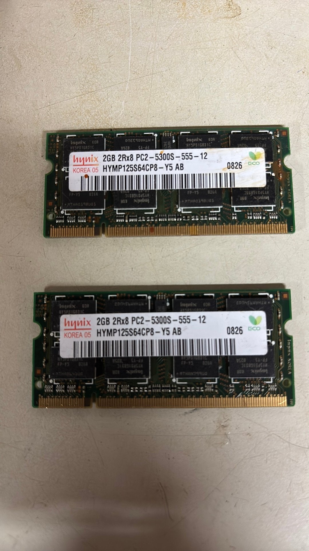 Hynix 2GB 2Rx8 PC2-5300S-12 RAM, Gebruikt, Ophalen of Verzenden, DDR2, 2 GB