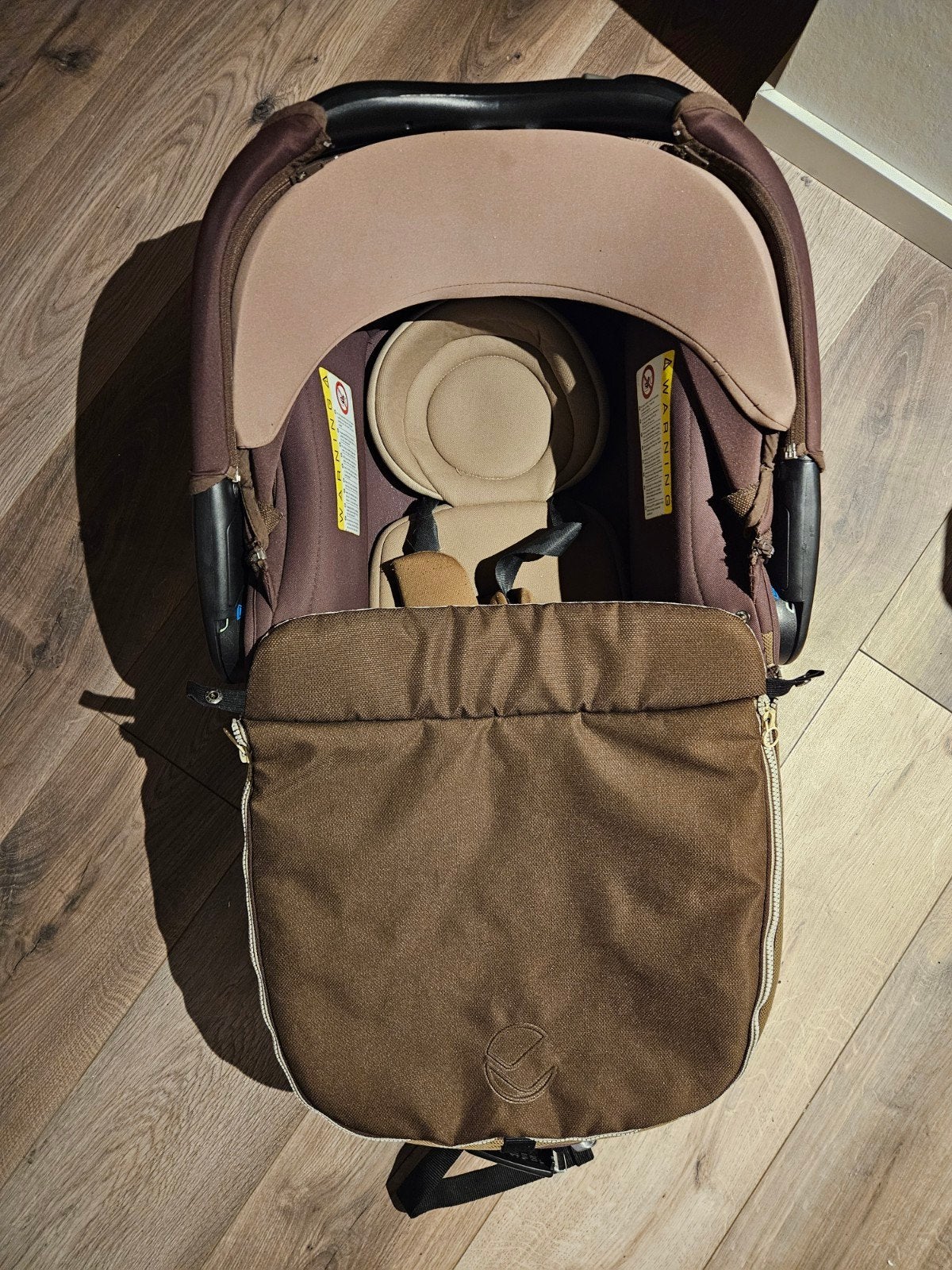 Jane Matrix Light 2 autostoel/reiswieg bruin, Kinderen en Baby's, Autostoeltjes, Ophalen, 0 t/m 13 kg, Overige merken, Autogordel