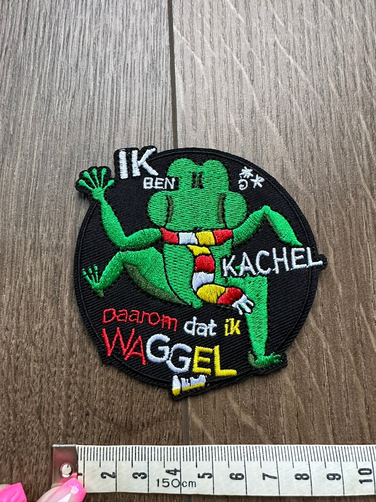 Ik ben kachel - Carnaval strijk patch, Verzamelen, Ophalen of Verzenden, Nieuw