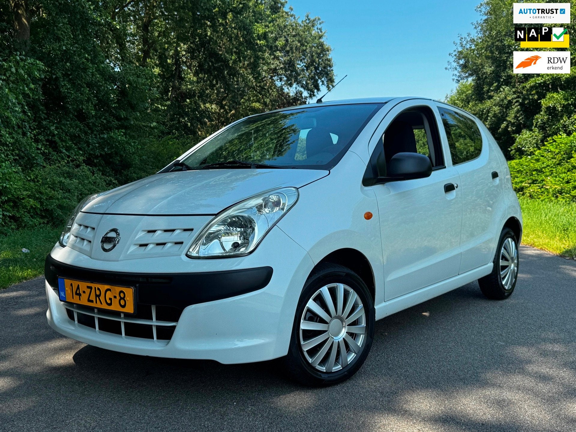 Nissan Pixo 1.0 Visia Parelmoer Wit 5 Deurs Weinig KM, Voorwielaandrijving, Euro 5, Gebruikt, 200 kg