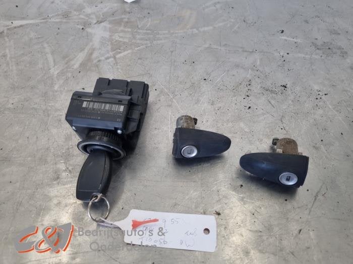 Kontaktslot + Sleutel van een Mercedes Sprinter