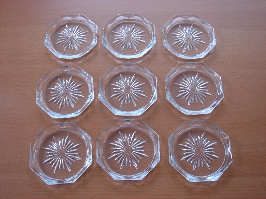 9 kristallen onderzetters - Diameter 8,5 cm, Antiek en Kunst, Antiek | Glas en Kristal, Ophalen of Verzenden