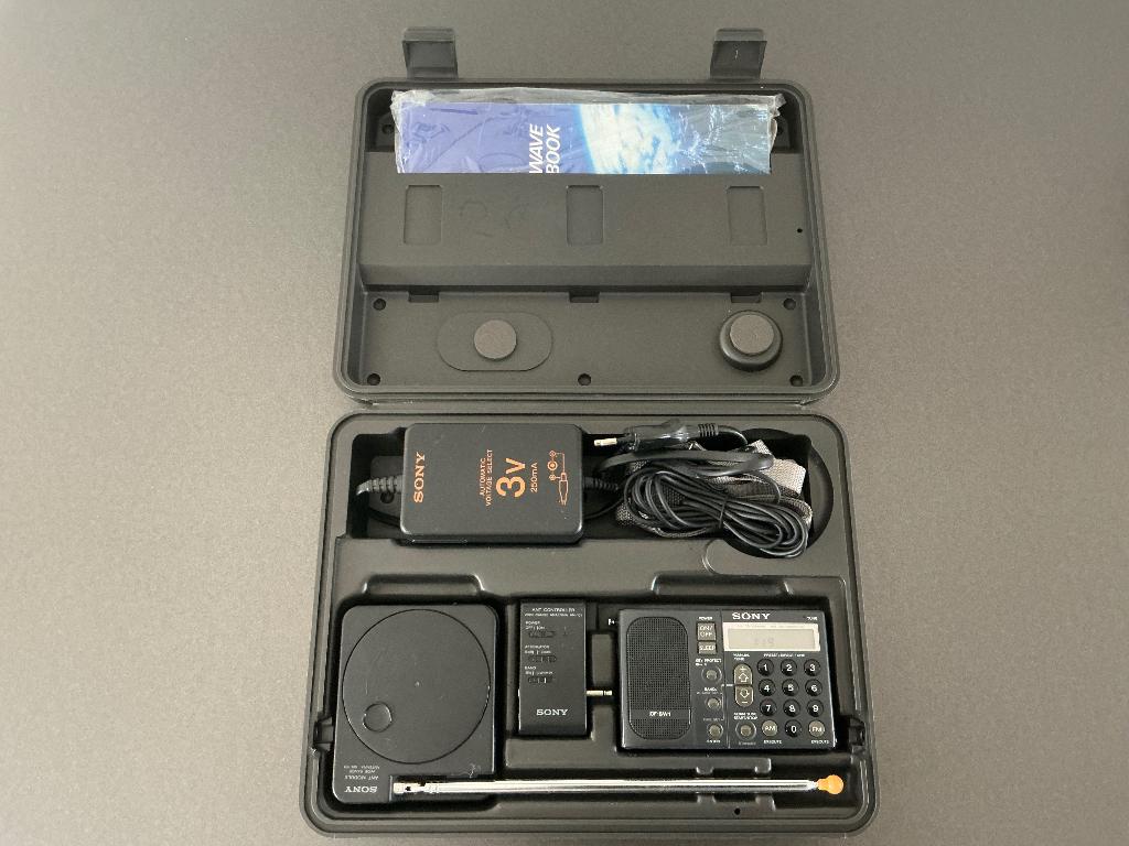 Sony wereldontvanger ICF-SW1S, Verzenden, Wereldontvanger