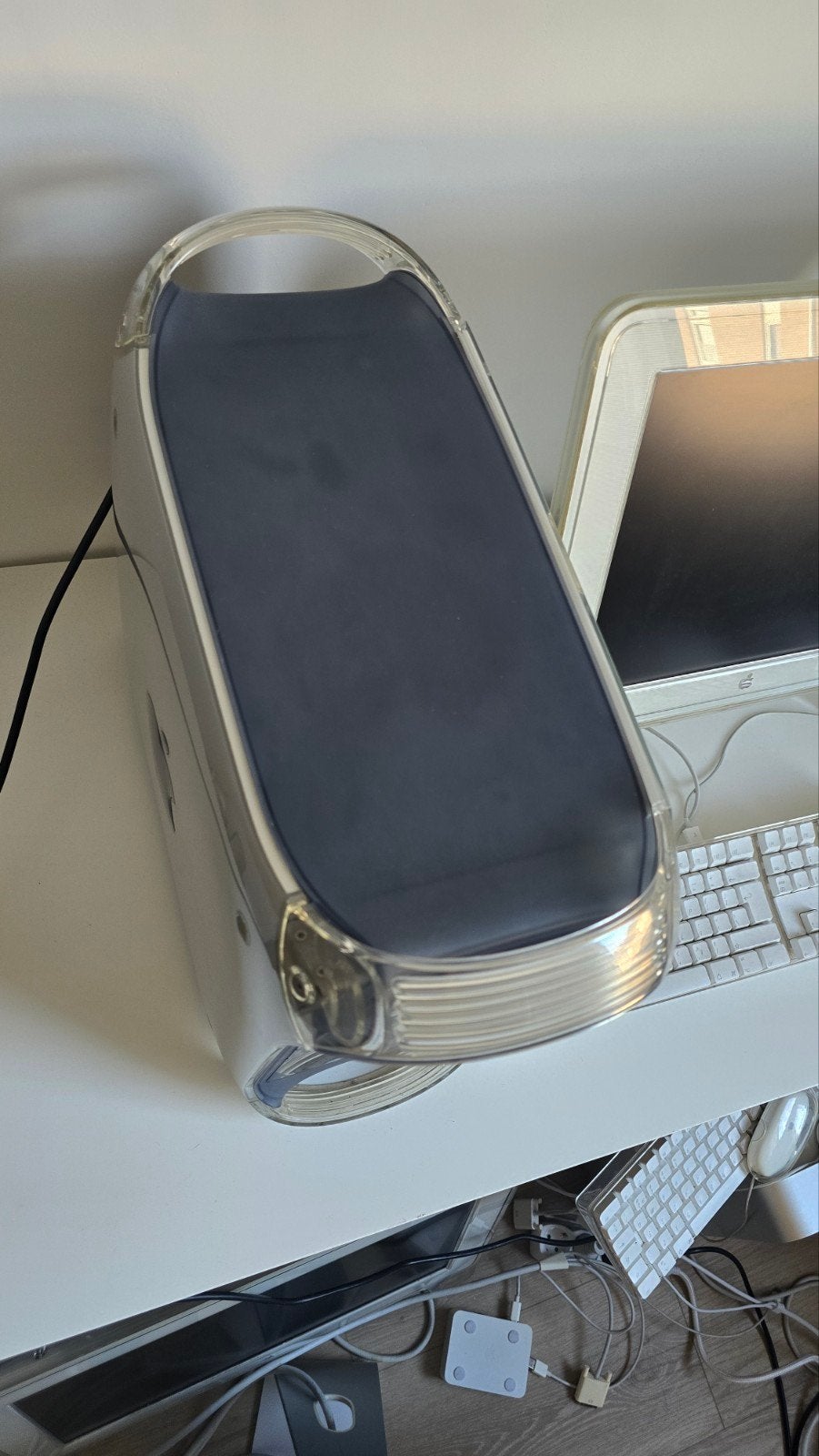 Foto 14 van Complete Vintage Apple Power Mac G4 Set (400 MHz, Dual HDD..