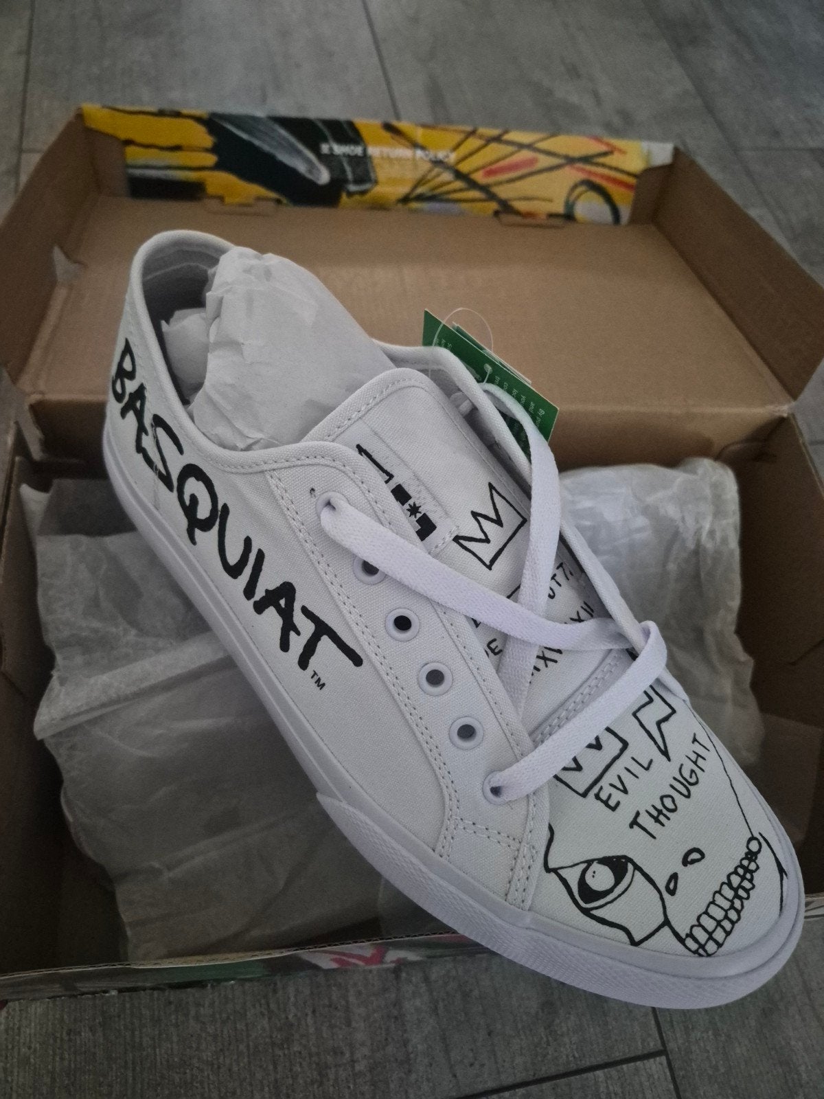 Limited Edition samenwerking met kunstenaar Jean-Michel B, Verzenden, Nieuw, Wit, Sneakers of Gympen