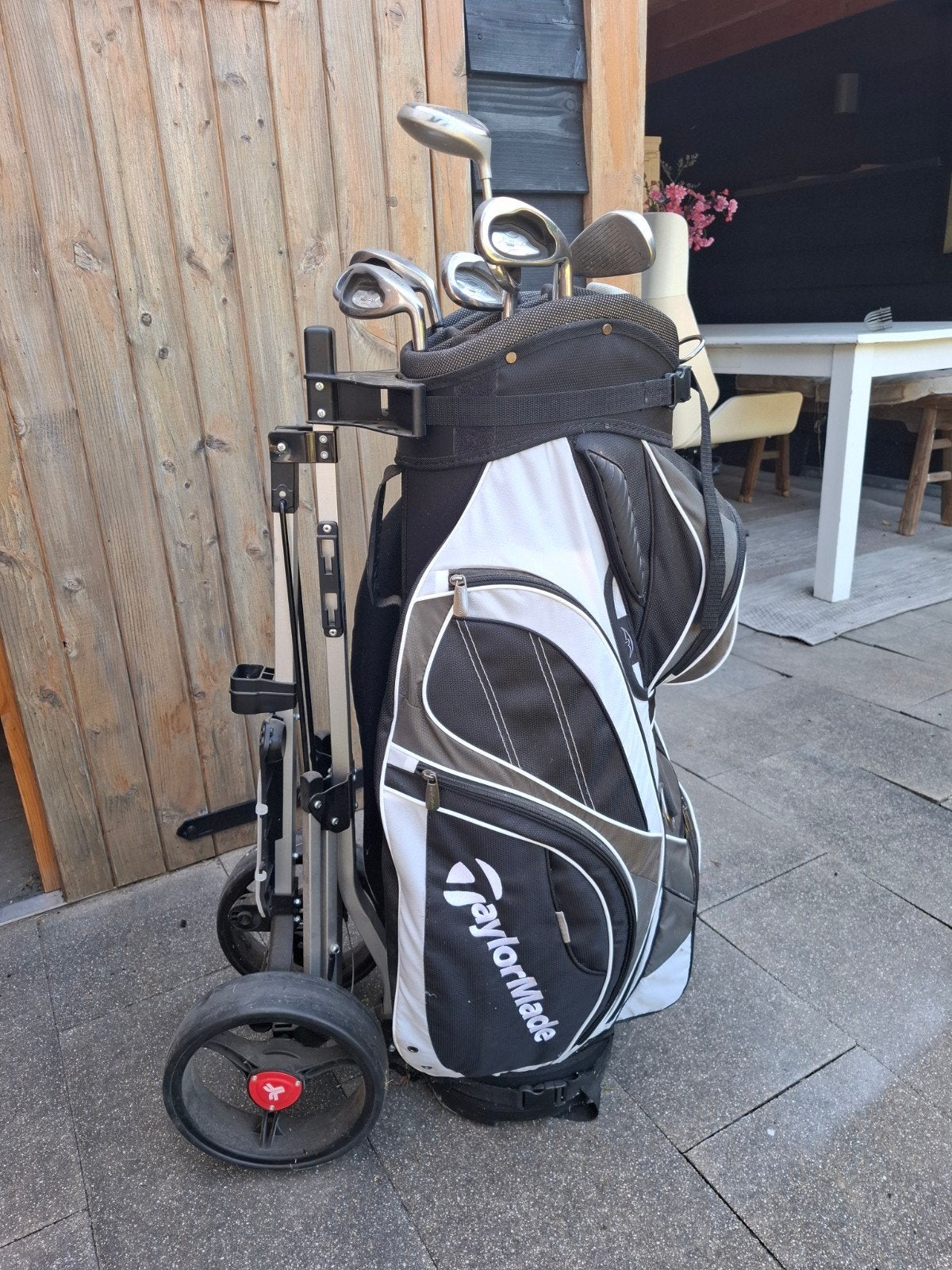 TaylorMade Golftas met Skymax Golfclubs en Golfkar, Sport en Fitness, Ophalen, Gebruikt, Tas, Overige merken
