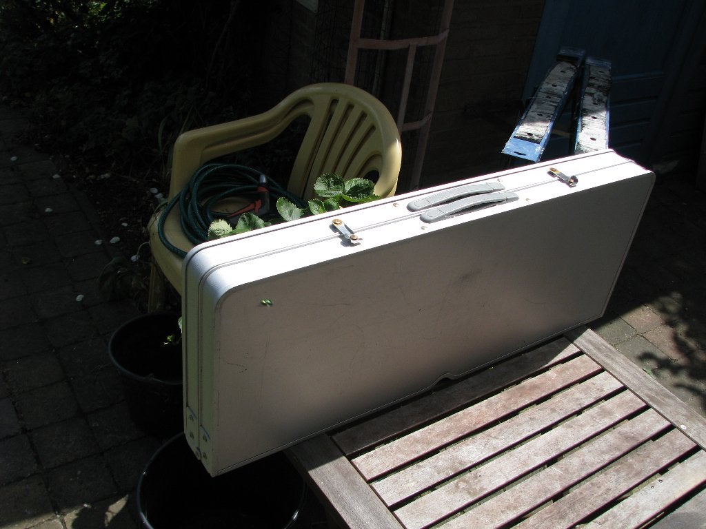 kindertuintafel, Ophalen of Verzenden, Gebruikt, Overige materialen