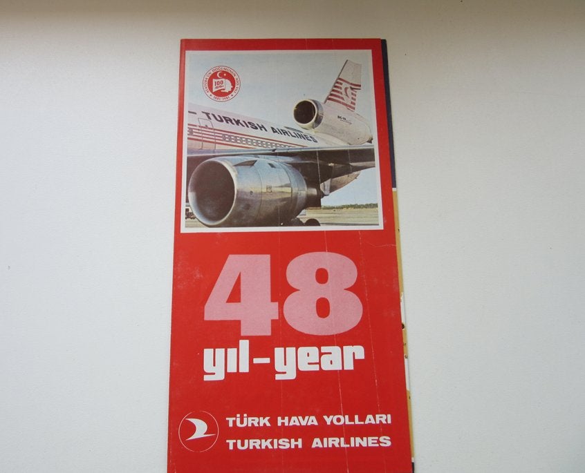 Turkish Airlines 48 year bruchure, Verzenden, Gebruikt, Overige typen