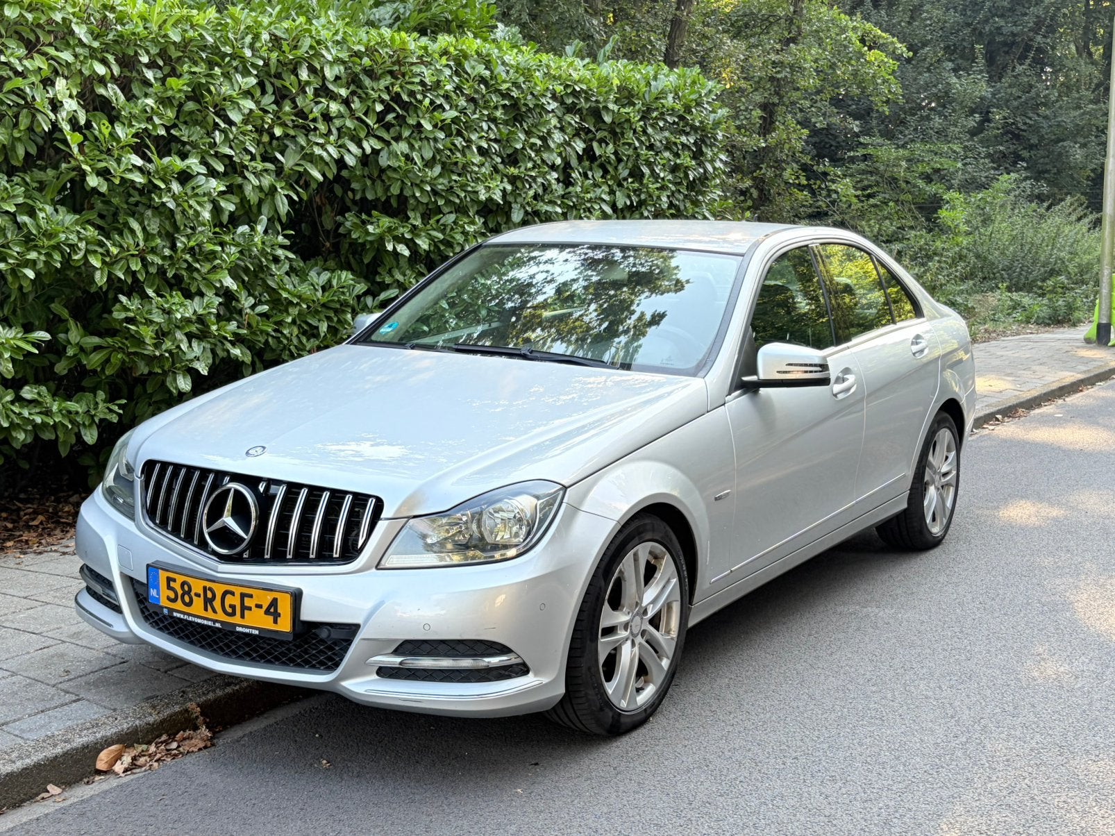 Mercedes-Benz C-Klasse 1.8 C180 CGI Sedan 2011 Grijs, Auto's, Voorwielaandrijving, 1380 kg, 1800 kg, 1796 cc